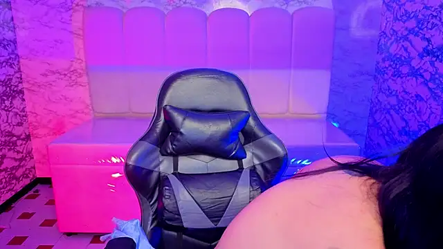 Hela_v – Live XXX-chat