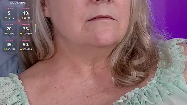 Kaitlyn_Winters 网络视讯表演