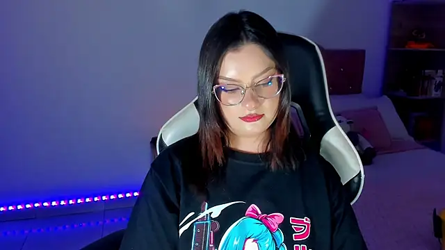 OphelianaRose33 现场XXX聊天