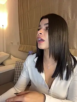 Chat XXX en directo de Leah_Honey26