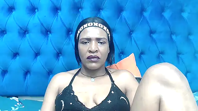 Chat XXX en directo de SpicyQueenxxxx