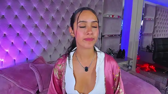 Harii_02 Adlı Modelin Canlı XXX Sohbeti