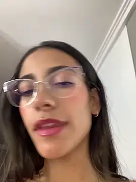 Chat XXX en directo de elegant__rouse