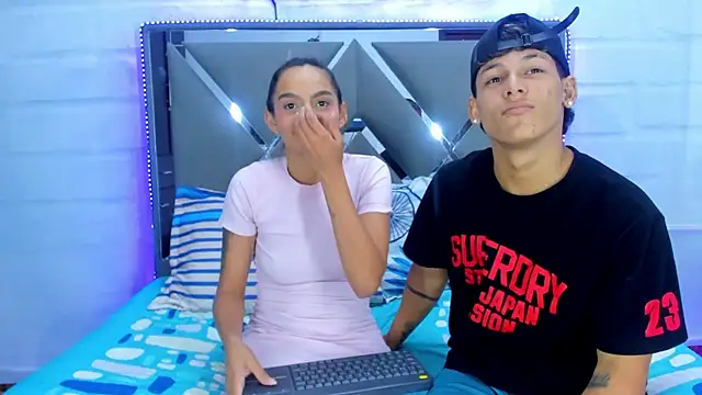 Show de EndlessTwo na webcam