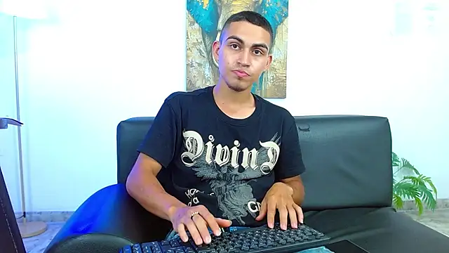 lucass_18 Webcam Show