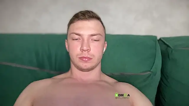 iron__chap's Webcam Show