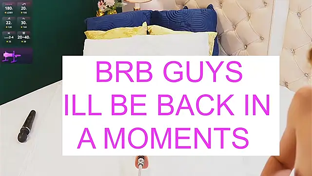 caroline_adams_'s Live XXX Chat