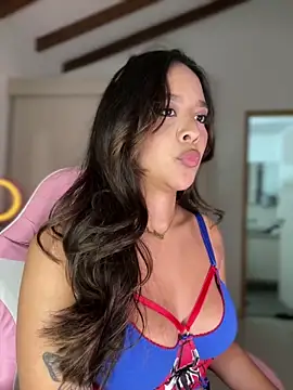 Chat +18 de Little_Amber6 ao vivo