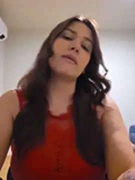 MiaRides19's Live XXX Chat