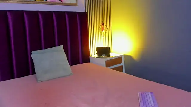 LauraAristizabal 라이브 XXX 채팅