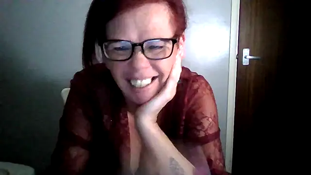 Forbidden-Irish-x Live XXX-Chat