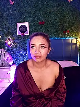 Chat XXX en directo de Kiaraa88