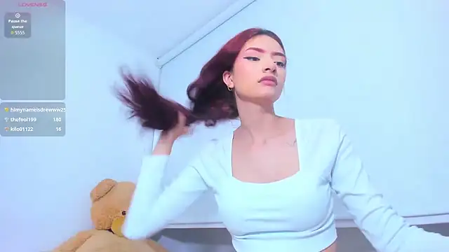 scarlettt_moon élő XXX-chatje