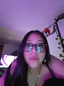 Bella-Gema Chat XXX in diretta