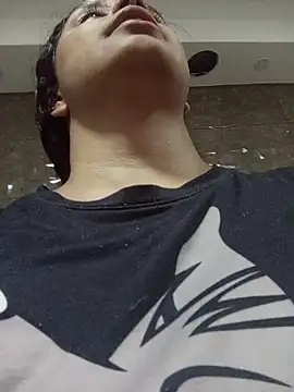 แชท XXX สดของ MariaGaitan