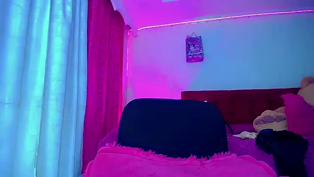 Živý XXX chat NahomiCamper