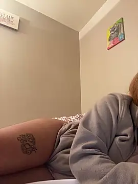 pinkrackz's Webcam Show