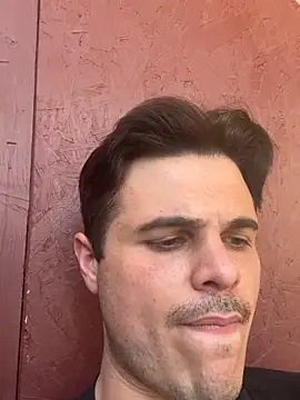 Webkamerová show Millennialcum