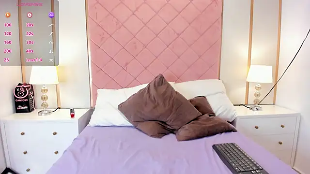 Chat +18 de Alexa_Jonees ao vivo