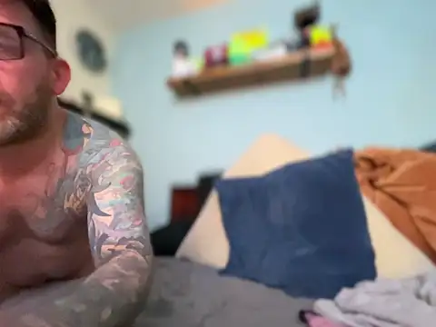 Chat XXX ao vivo de Tattooednakedguy