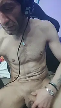 Aktorihann's Live XXX Chat