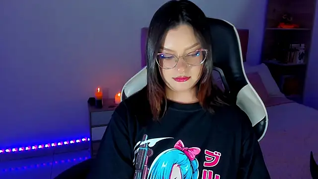 OphelianaRose33: онлайн-секс-чат