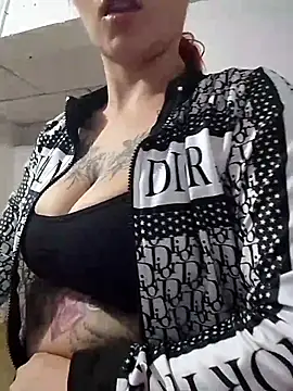 Dakota_Megan_69's Live XXX Chat