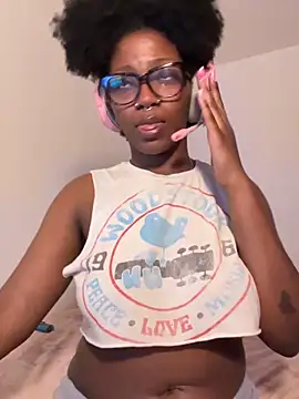 Chat +18 de mochamimi ao vivo