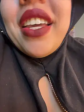 Chat +18 de zahra_Jalid ao vivo