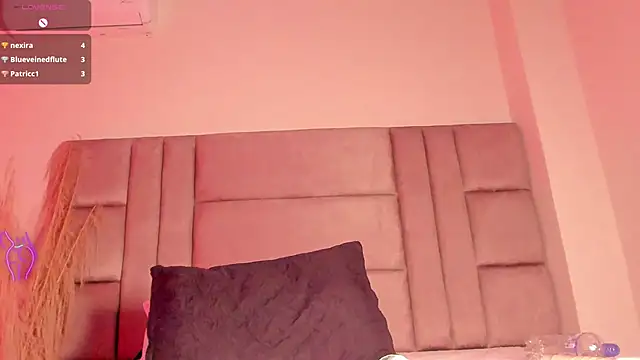 Chat +18 de _Ashley_33 ao vivo