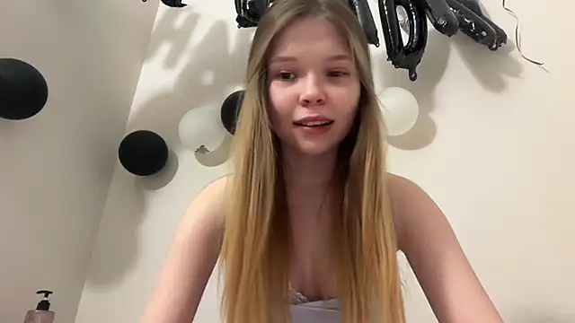 Chat +18 de CandysRose ao vivo