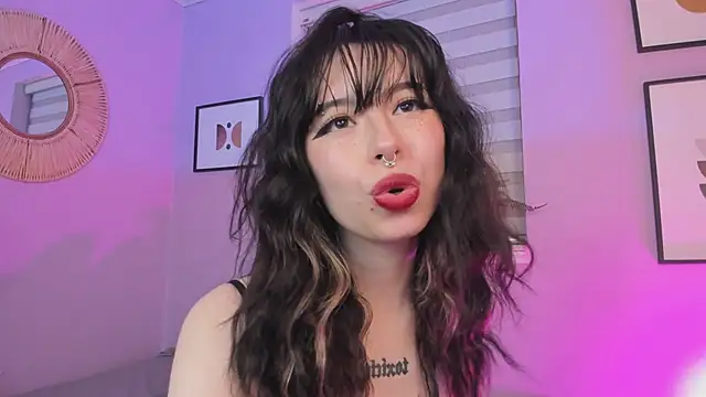 Chat +18 de _Judaline_ ao vivo