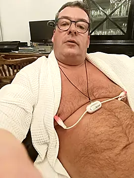 Chat +18 de MountJohnXL ao vivo