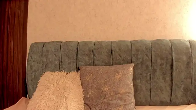 Aleera_Walton's Webcam Show