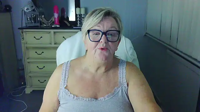 Živý XXX chat BridgetBlueEyes