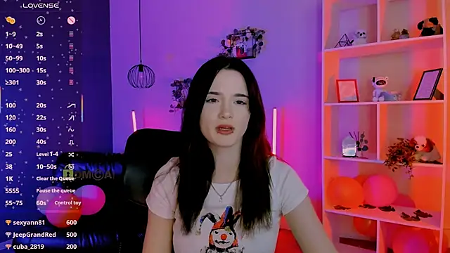 Chat +18 de liana_kisses ao vivo