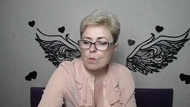 Chat XXX en directo de EmiliaGree