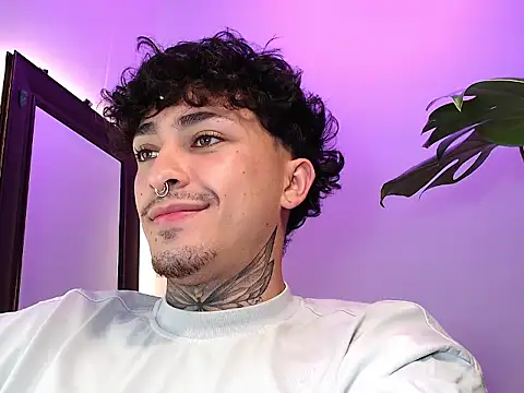 stevennavarro Live XXX Chat