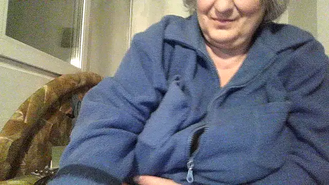 ExquisiteMature's Live XXX Chat