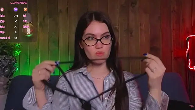 Webkamerová show ToshaSelinger