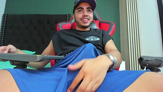 Chat XXX en directo de ares_pain