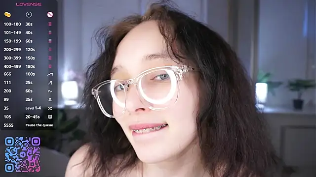 Živý XXX chat HannaHayles