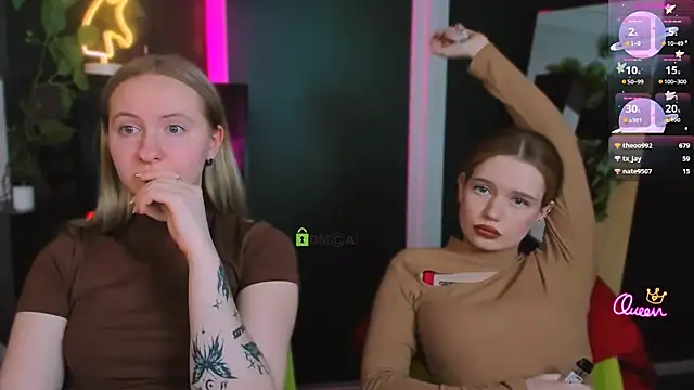 mila_glow1's Live XXX Chat