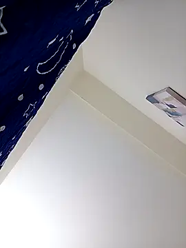 Arianna_Moss élő XXX-chatje