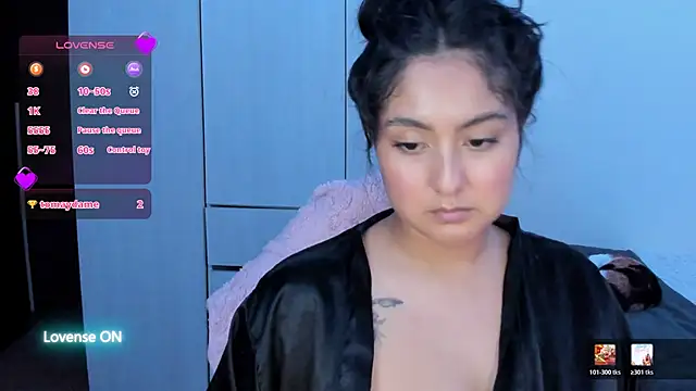 zakura_ania Chat XXX live