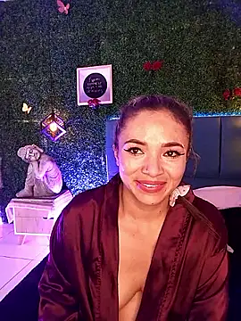 Kiaraa88: απευθείας συνομιλία ΧΧΧ