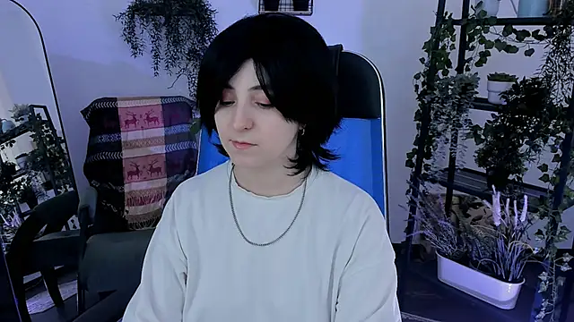 VirtuallVoyant's Live XXX Chat