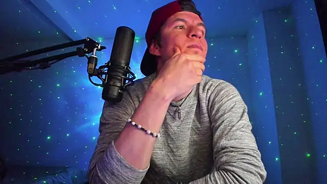 Headhunterdz Adlı Modelin Canlı XXX Sohbeti