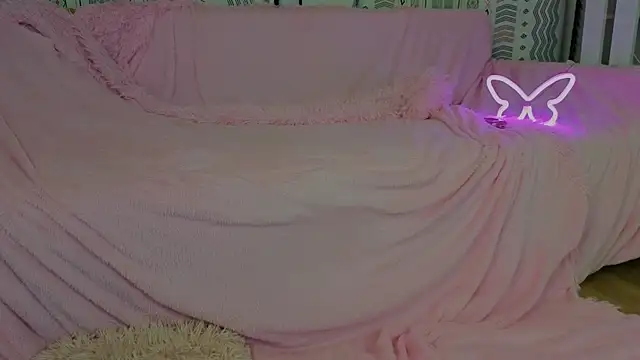 XXX chat uživo modela CarmaOlen