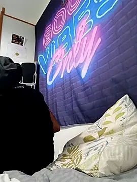 Mikaaa97のライブXXXチャット